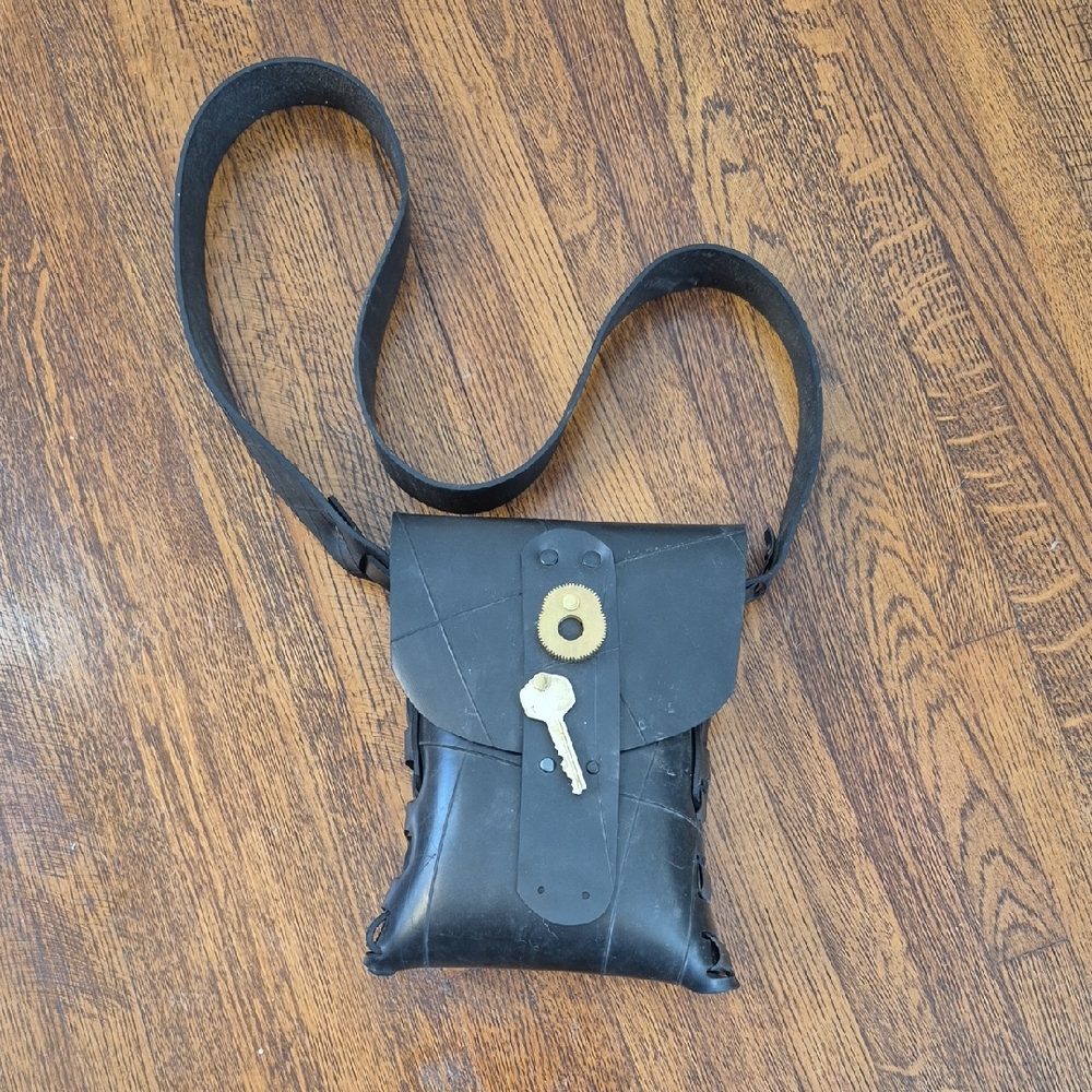 Steampunk Black Plastic Rubber Tires Crossbody Bag Punk Metal Purse Bag